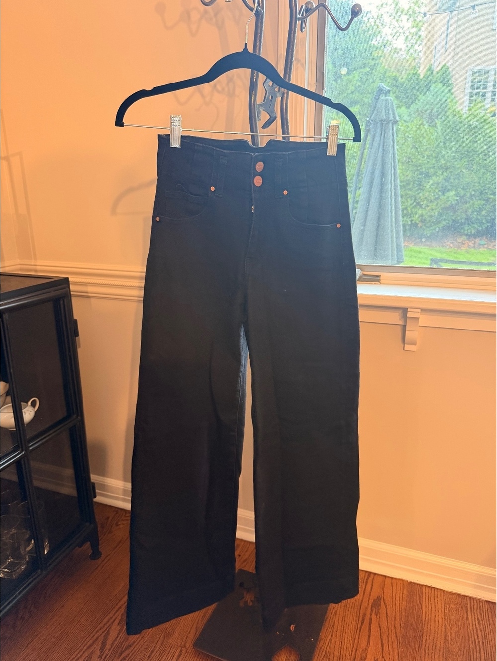 Risen Jeans High Waist Wide Leg Black Pants Size 1 Waist 25, 28 inch inseam